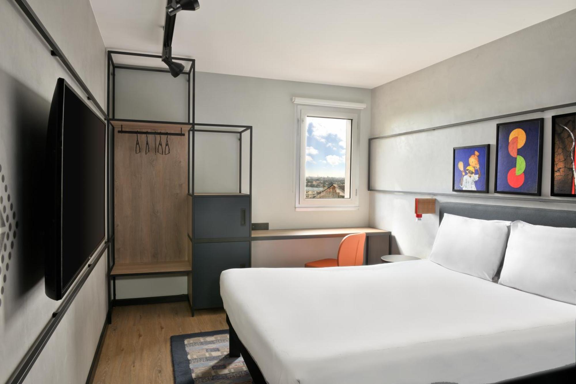 Hotel Ibis Styles Abidjan Plateau Exterior foto
